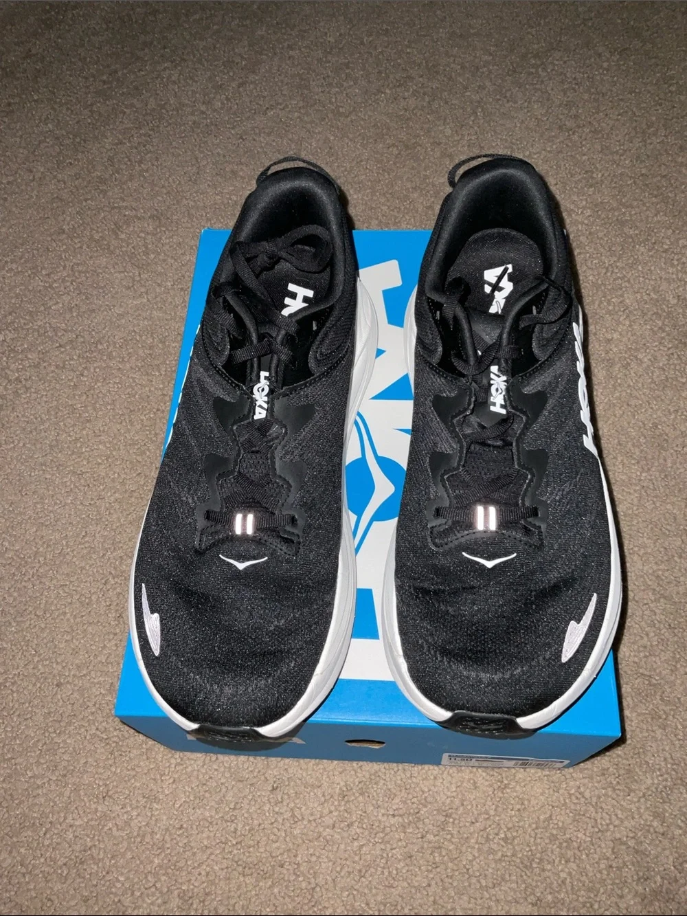 Men’s Hoka Gaviota 6 size 11.5